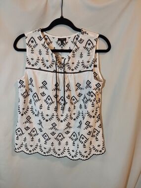 Talbots Boho Chic White Sleeveless Cotton Top with Black Eyelet Embroidery - LP